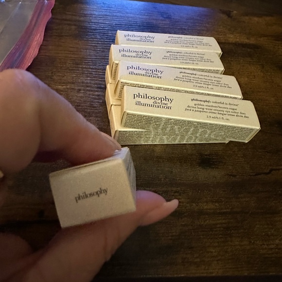 Philosophy Liquid Eye Shadow Golden Stardust/brown Sugar,NIB. - Picture 3 of 4